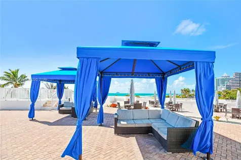 5401 Collins Avenue Miami Beach FL 33140