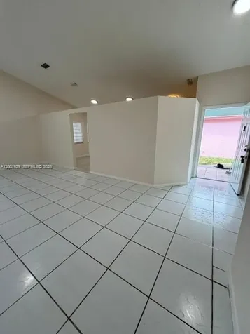 1034 W Jasmine Lane North Lauderdale FL 33068