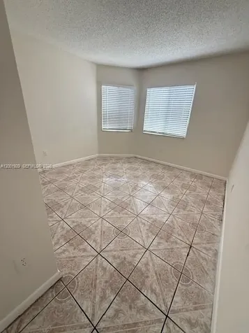1034 W Jasmine Lane North Lauderdale FL 33068