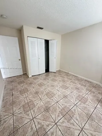 1034 W Jasmine Lane North Lauderdale FL 33068