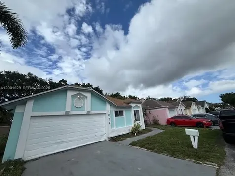 1034 W Jasmine Lane North Lauderdale FL 33068