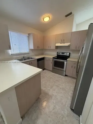1034 W Jasmine Lane North Lauderdale FL 33068