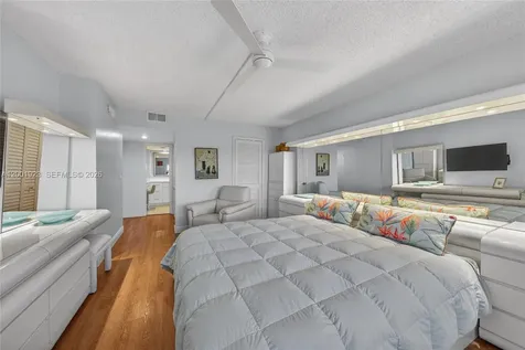 1905 N Ocean Boulevard Fort Lauderdale FL 33305