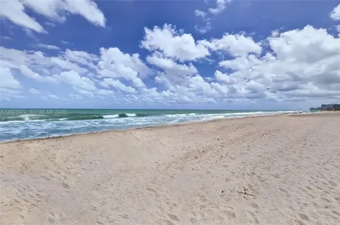 1905 N Ocean Boulevard Fort Lauderdale FL 33305