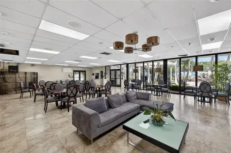 1905 N Ocean Boulevard Fort Lauderdale FL 33305