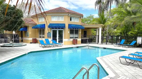 771 N Pine Island Road Plantation FL 33324