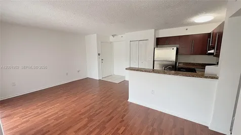 771 N Pine Island Road Plantation FL 33324
