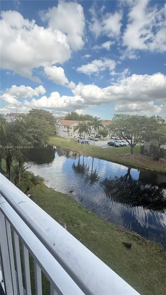 9375 Fontainebleau Boulevard Miami FL 33172