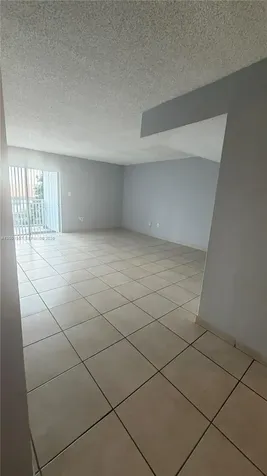 9375 Fontainebleau Boulevard Miami FL 33172