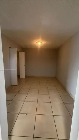 9375 Fontainebleau Boulevard Miami FL 33172