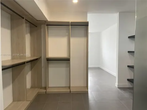 2861 Leonard Drive Aventura FL 33160