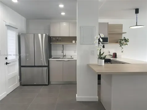 2861 Leonard Drive Aventura FL 33160