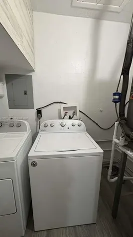 1121 NE 211th Street Miami FL 33179