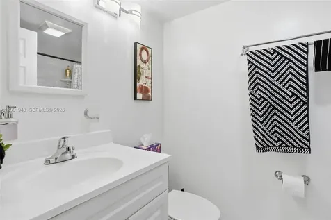 2225 SW 15th Street Deerfield Beach FL 33442