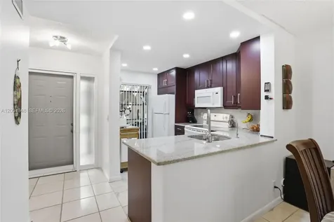 2225 SW 15th Street Deerfield Beach FL 33442