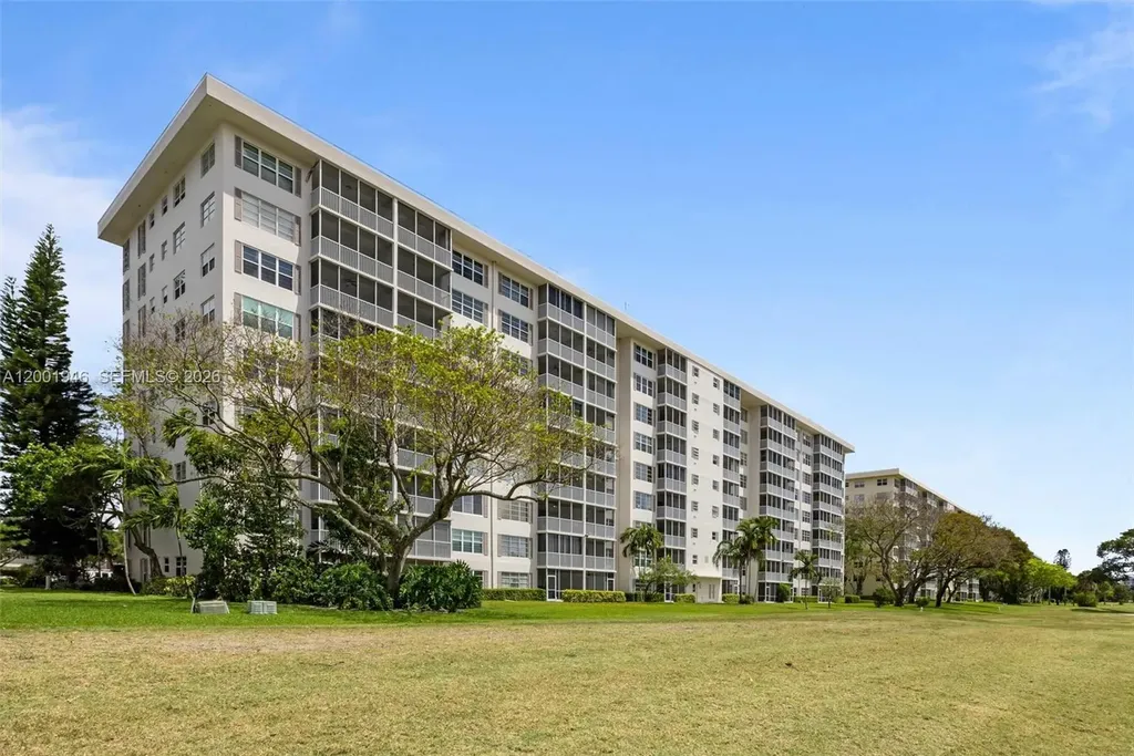 3100 N Palm Aire Drive Pompano Beach FL 33069