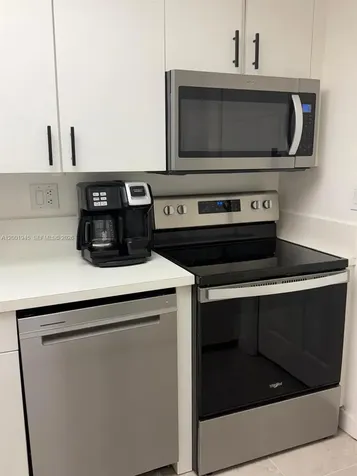 9725 NW 52nd Street Doral FL 33178