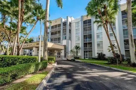 9725 NW 52nd Street Doral FL 33178