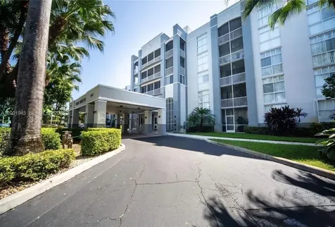 9725 NW 52nd Street Doral FL 33178