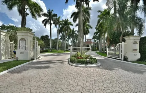 9725 NW 52nd Street Doral FL 33178