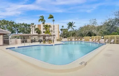 9725 NW 52nd Street Doral FL 33178