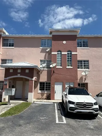 12035 SW 14th Street Miami FL 33184