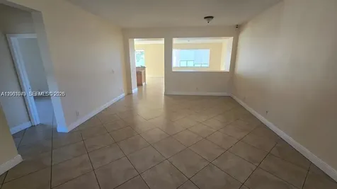 1010 SW Dubuque Avenue Port St. Lucie FL 34983