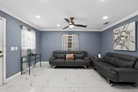 10414 N 50th Street Tampa FL 33617