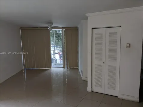 7125 NW 186th Street Hialeah FL 33015