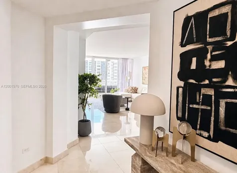 848 Brickell Key Drive Miami FL 33131