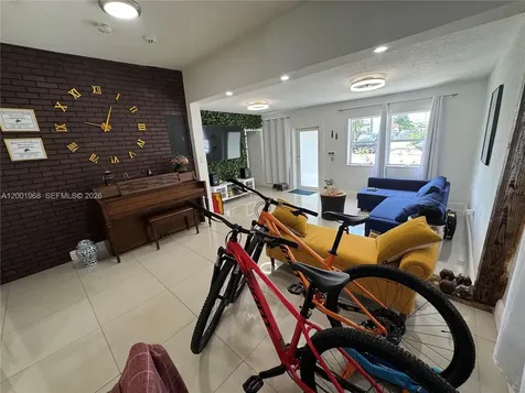 3175 NW 27th Street Miami FL 33142