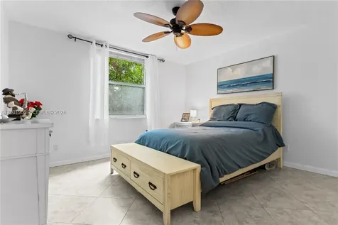 519 E Sheridan Street Dania Beach FL 33004
