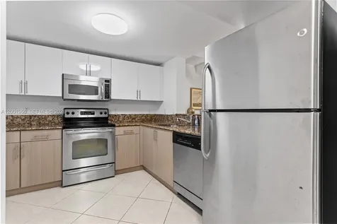519 E Sheridan Street Dania Beach FL 33004