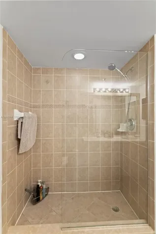 519 E Sheridan Street Dania Beach FL 33004