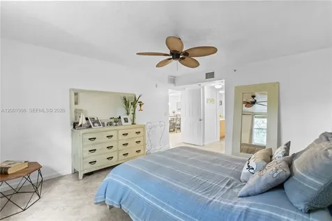 519 E Sheridan Street Dania Beach FL 33004