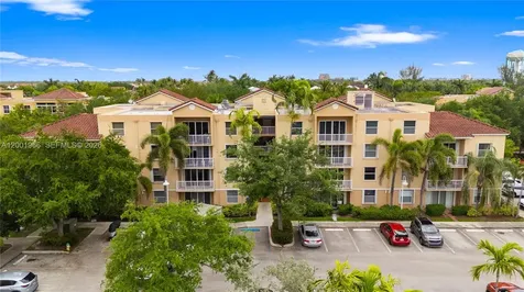 519 E Sheridan Street Dania Beach FL 33004