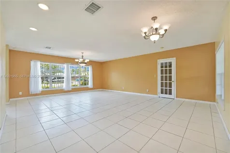 6895 SW 16th Street Miami FL 33155