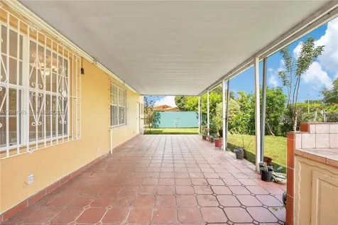 6895 SW 16th Street Miami FL 33155
