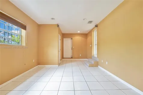 6895 SW 16th Street Miami FL 33155
