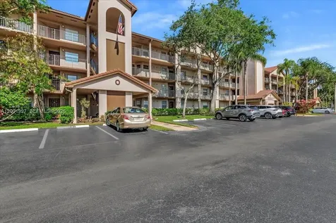 1200 SW 124th Terrace Pembroke Pines FL 33027