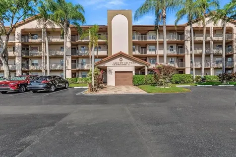 1200 SW 124th Terrace Pembroke Pines FL 33027