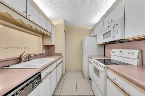 1200 SW 124th Terrace Pembroke Pines FL 33027