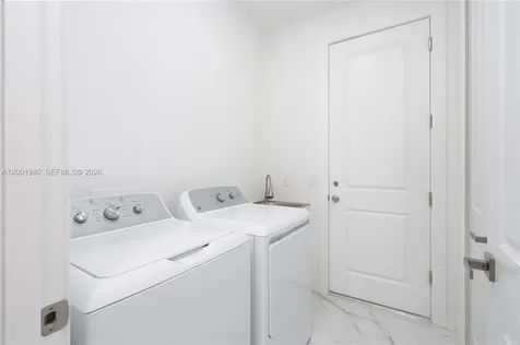 529 N Theodore Vail Lehigh Acres FL 33974
