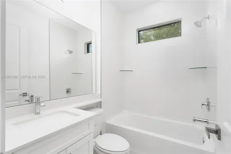 529 N Theodore Vail Lehigh Acres FL 33974