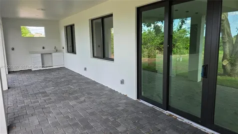 529 N Theodore Vail Lehigh Acres FL 33974