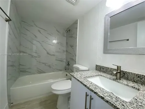 9320 Fontainebleau Boulevard Miami FL 33172