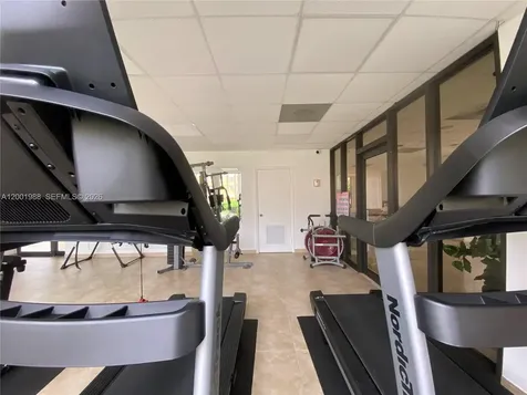 9320 Fontainebleau Boulevard Miami FL 33172