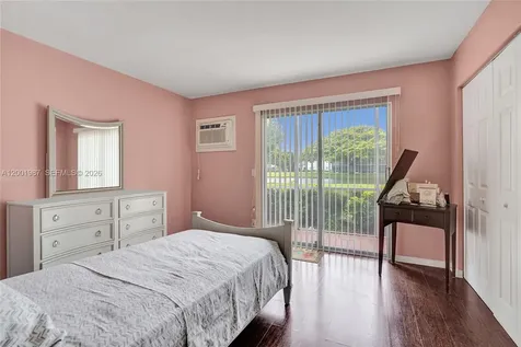 511 Fanshaw M Boca Raton FL 33434