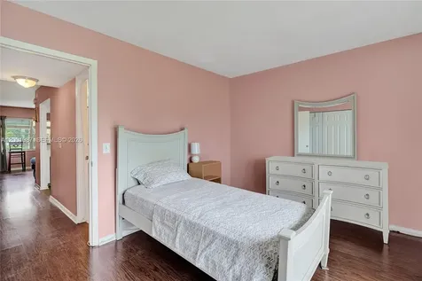 511 Fanshaw M Boca Raton FL 33434