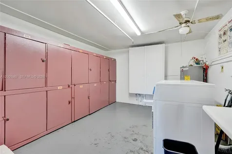 511 Fanshaw M Boca Raton FL 33434